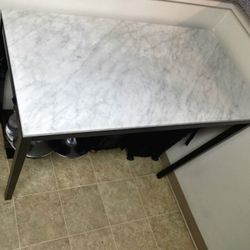 West Elm Marble Box Frame Modern Dining Tablecloth 