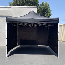 (New in box) $140 Heavy Duty 10x10 ft with 3 Sidewalls, EZ Popup Canopy Outdoor Gazebo, Carry Bag (Black) 