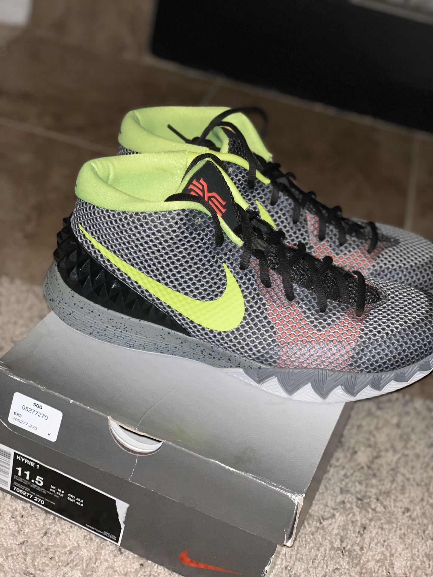 Nike Air Kyrie 1 ( The Dungeon)