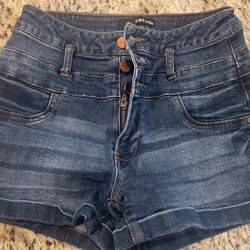 Women’s Denim Shorts