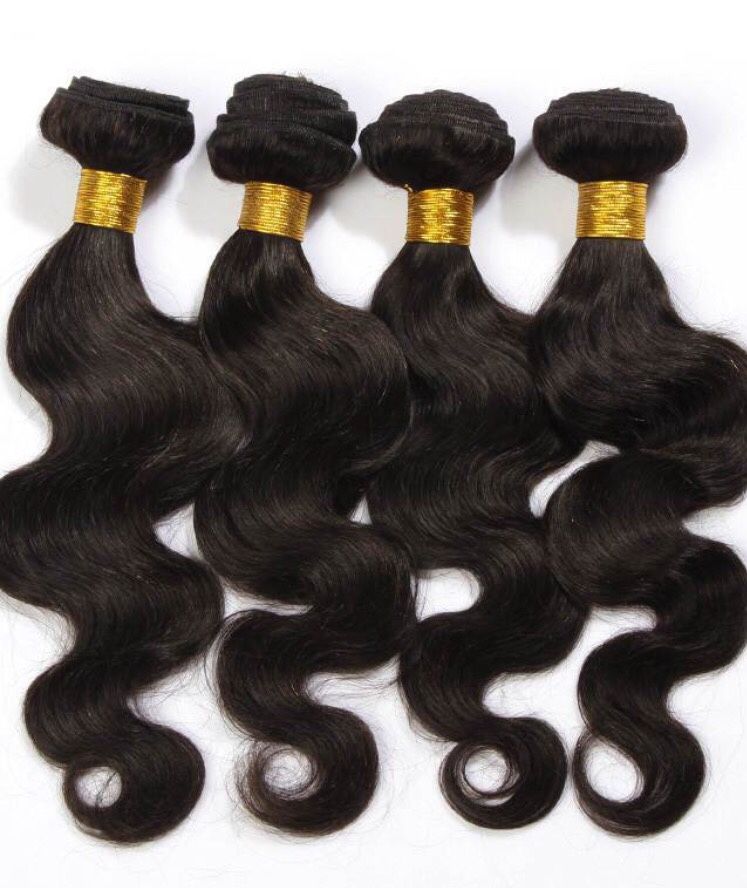 Selling 26", 28", 28", 28" Body Wave bundles for $225