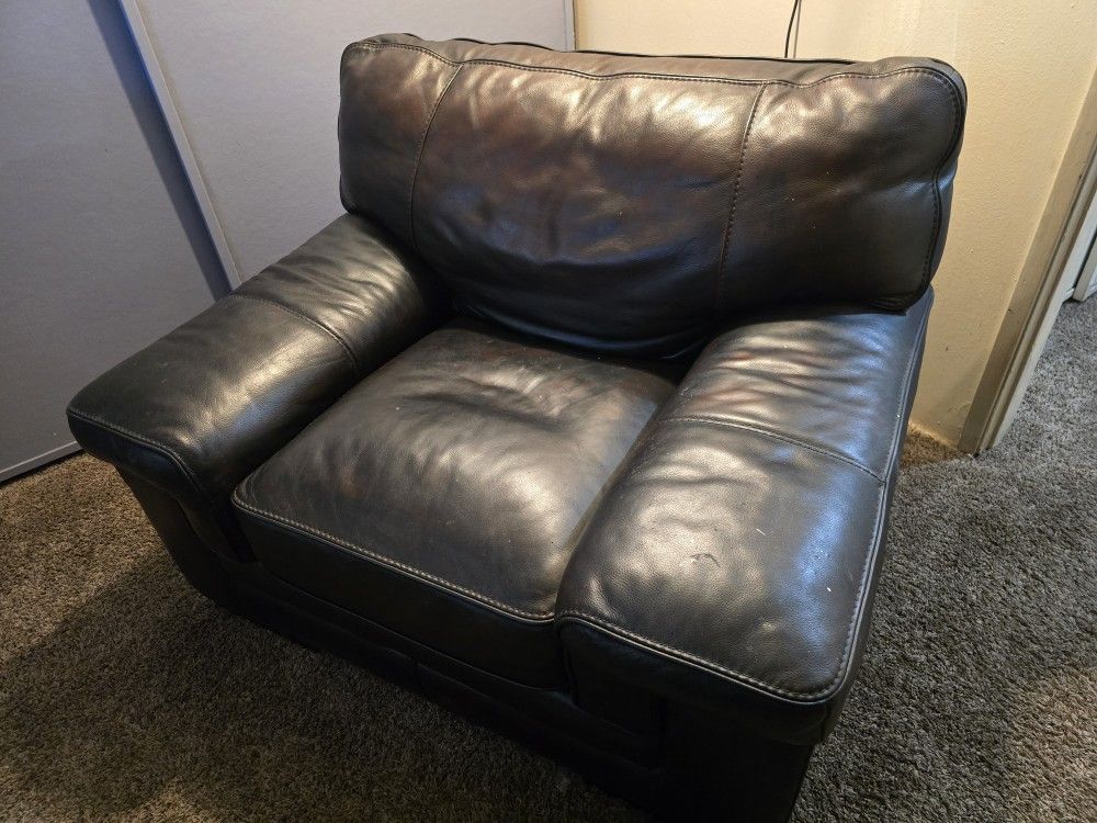 Chair/loveseat - Leather