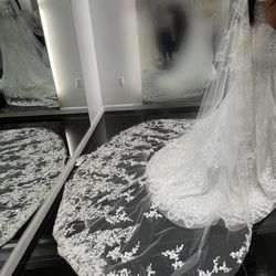 David's Bridal Ivory Veil for Sale in Los Angeles, CA - OfferUp