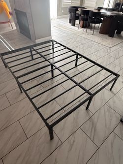 FULL SIZE BED FRAME