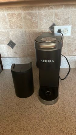 Mini Single Cup Keurig with storage