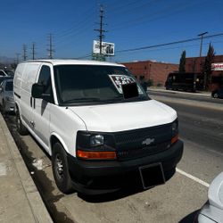 2017 Chevrolet Express 2500