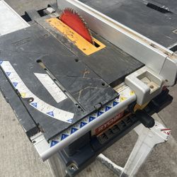 RYOBI Table Saw