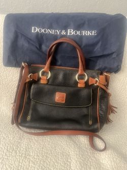 Authentic Dooney & Bourke Purse – Like New