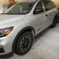 2020 Nissan Pathfinder
