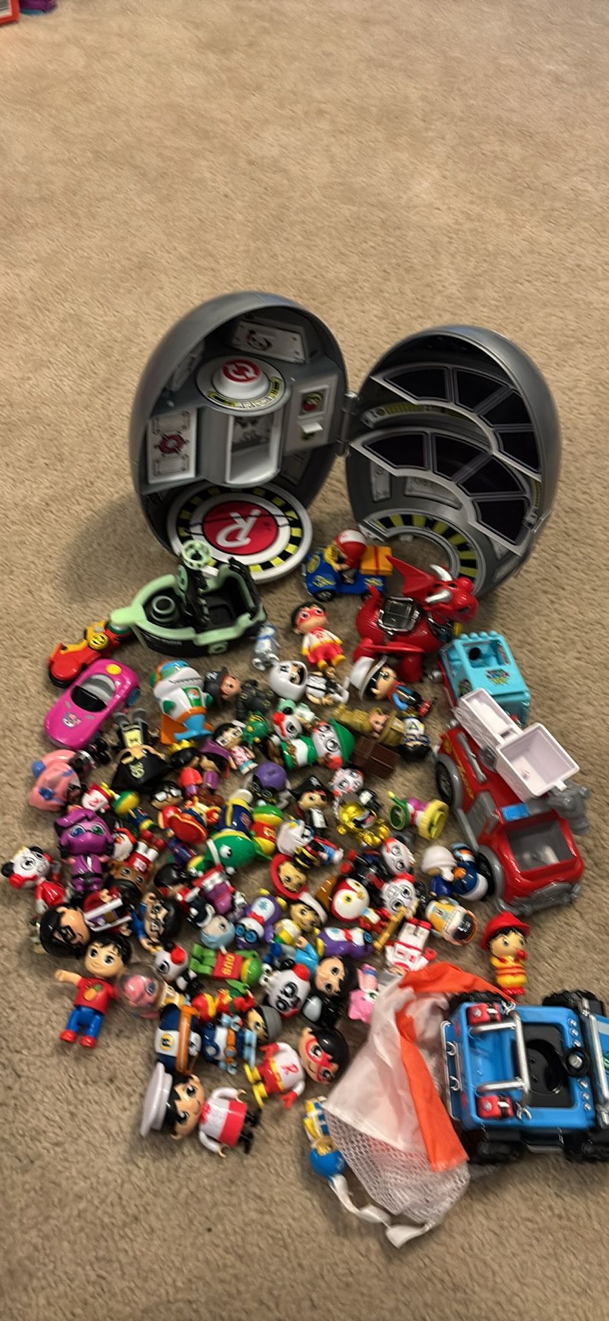 Ryan’s World Lots Of Figures Vehicles. Other