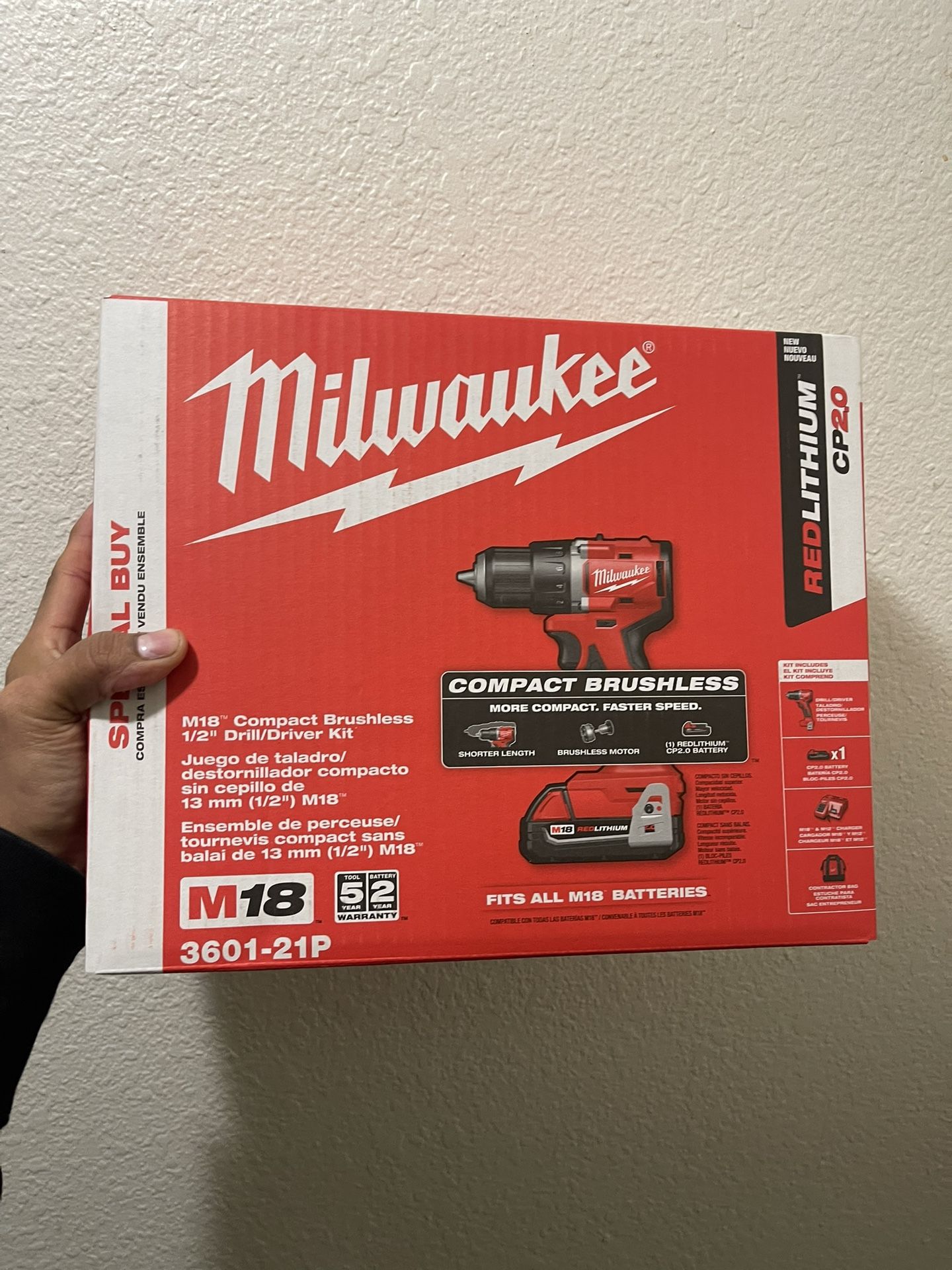 Milwaukee compact drill 1/2 kit