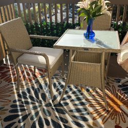 adorable outdoor patio set, wicker (2 chairs and table) 