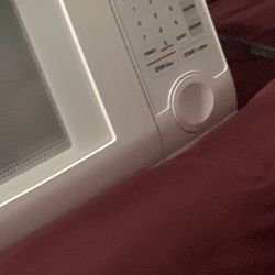 Microwave. Works Excellent 