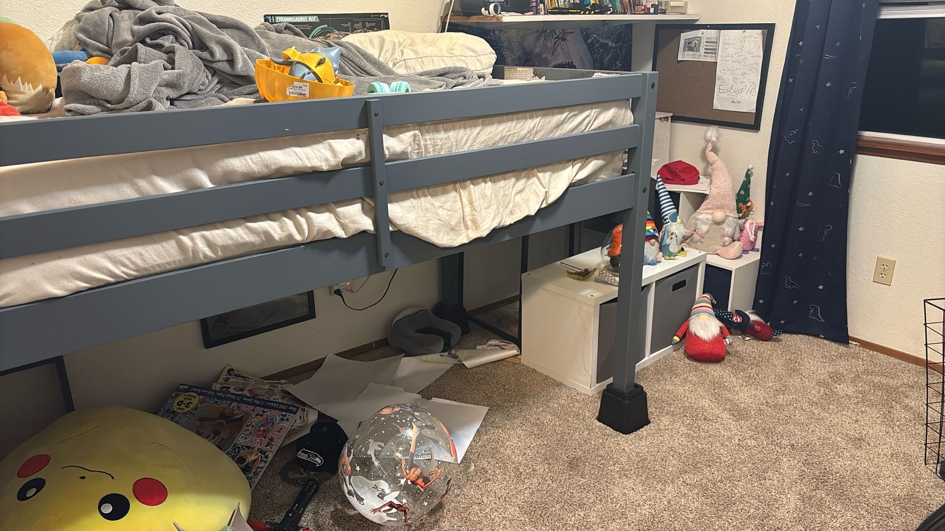 Twin Sized Loft Bed With Or Without Mattress