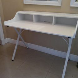 Computer Desk New New New !!!! $100