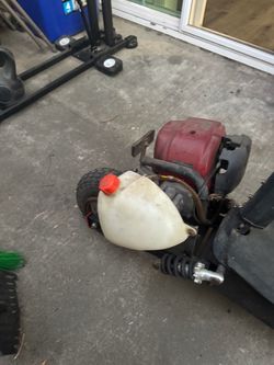Scooter gas