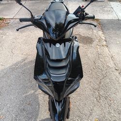 200CC SCOOTER 