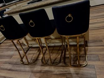 BLACK VELVET BAR STOOLS (4)