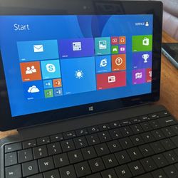 Microsoft Surface 2, Model: 1572 Tegra 4 Quad Core 
