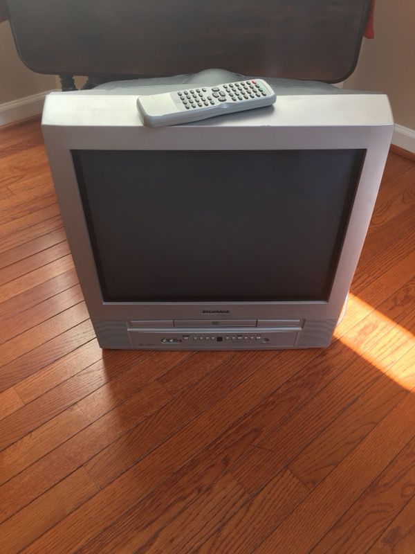 Sylvania TV/DVD combo with remote 20” screen