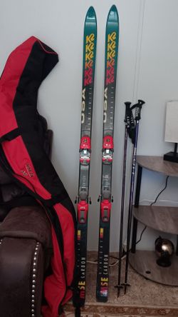 Vintage k2 ski's , bindings, 2 poles & bag