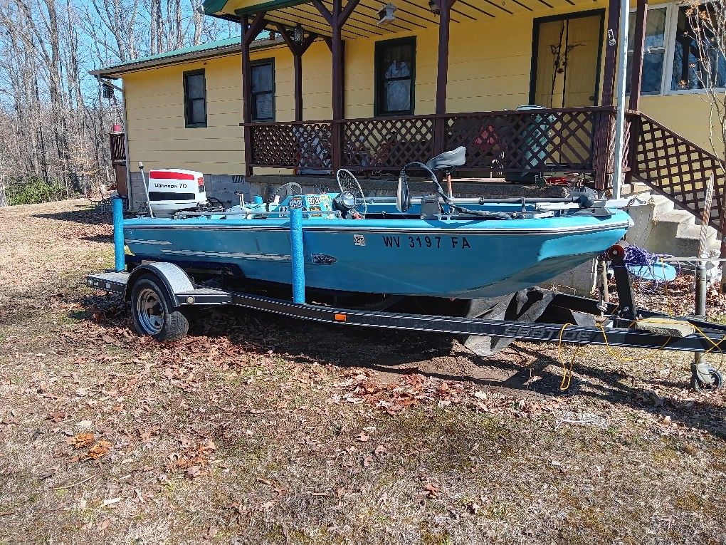 1977 15ft Fiberglass Tarpon
