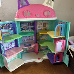 Gabby Dollhouse With All Rooms And Accessories
