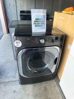 29 wide lg gas dryer new open box