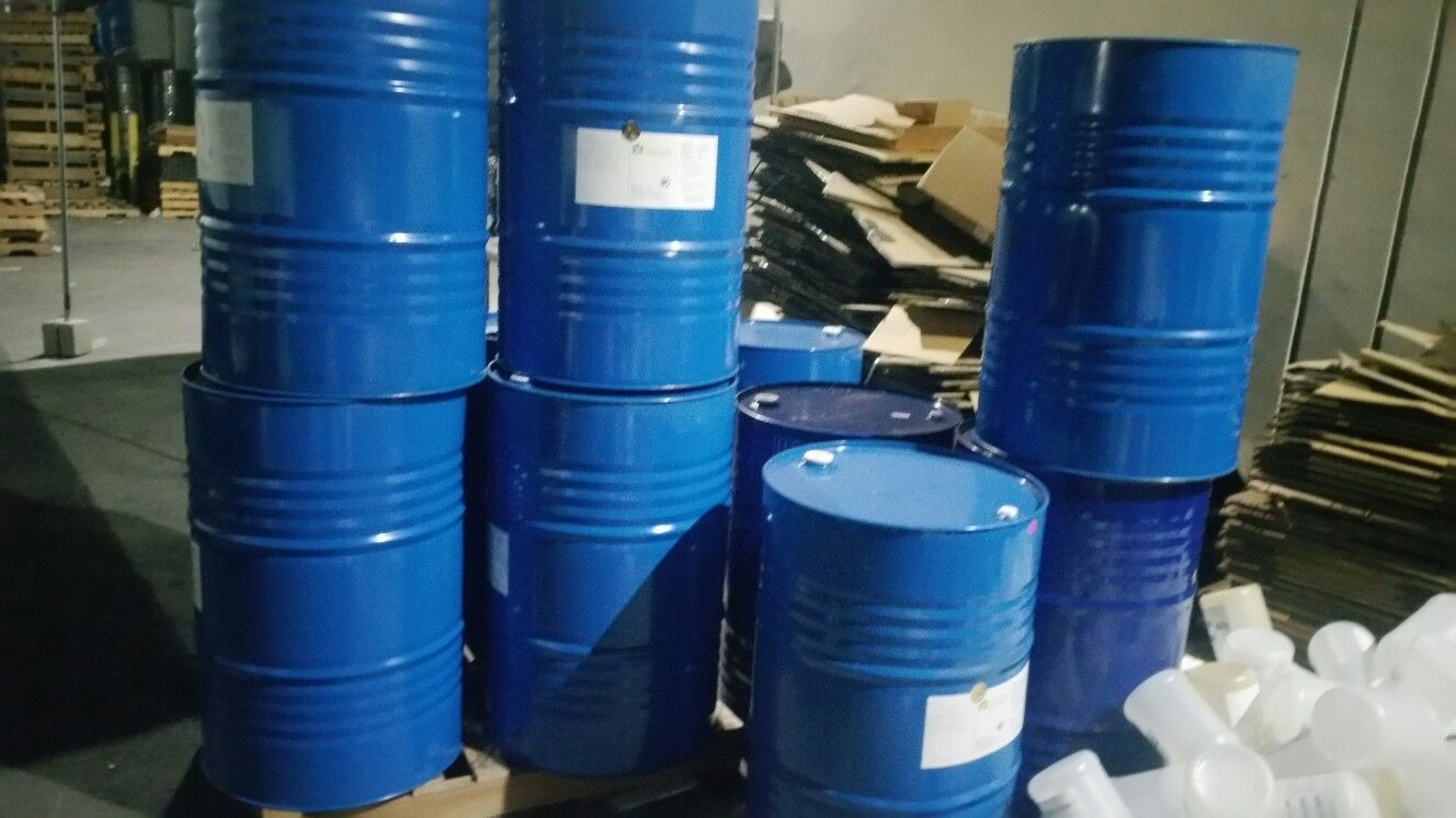 55 gallon metal barrel $15 each