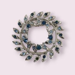 Vintage, Blue Rhinestones,  Silver tone Brooch, 