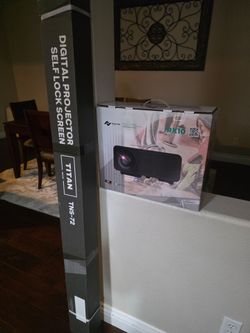 Rhayon RX10 With Digital projector self locking screen