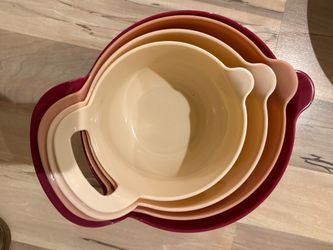 Nesting Mixing Bowl Set with Handles