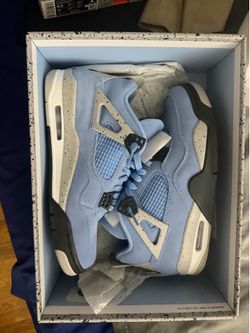 University blue retro 4 9.5