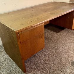 FREE LARGE DESK!