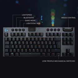 Logitech G915 TKL Tenkeyless Lightspeed Wireless RGB Mechanical Gaming Keyboard, Low Profile Switch Options, Lightsync RGB, Advanced Wireless and Blue