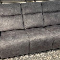 Electric Recliner Sofa . Price Including Delivery!
