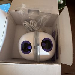 Hands free  breast pumps