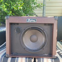 KUSTOM ACOUSTIC GUITAR AMPLIFIER