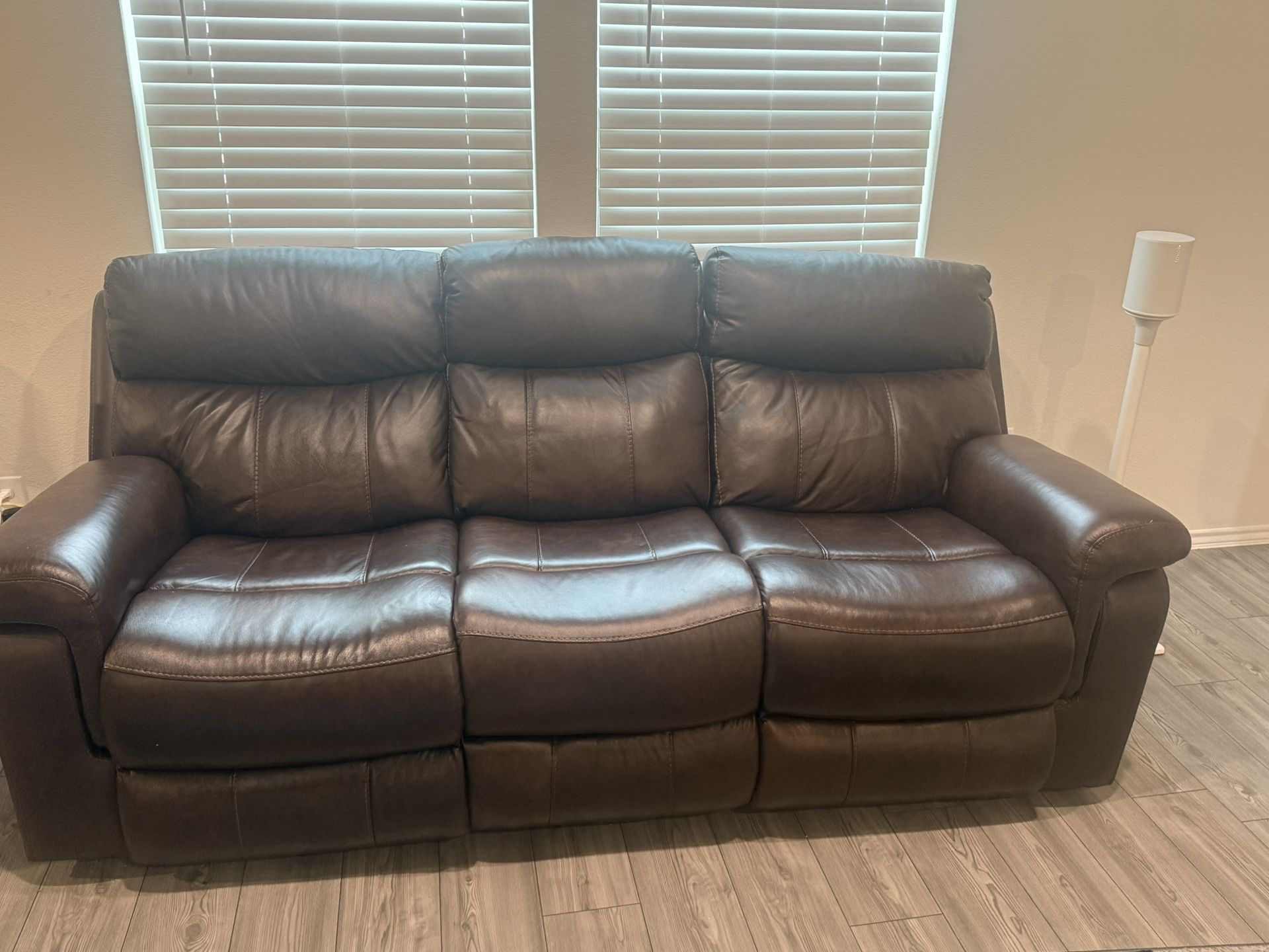 Top Grain Leather Power  Recliner Sofa 