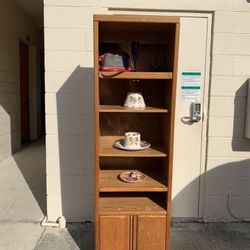 Bookshelf $29 🍀🎁🎈🍀 House And Office Furniture And Decoration, Organizer Furniture. Bedroom Furniture, Living Room Furniture.