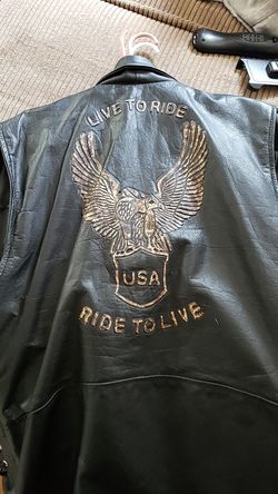 Leather motorcycle jacket great condition