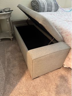 Storage ottoman bench