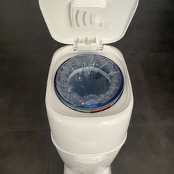 Diaper Genie 