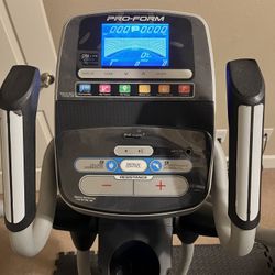 Pro-form Eliptical Black & Gray 20” Adjustable Stride