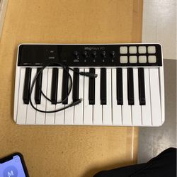 Irig Keys I/O Audio Interface For Your Phone iPad And Computer