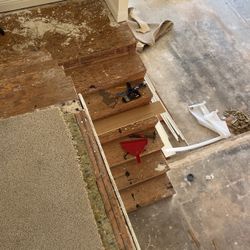 Vinyl Hardwood Laminate 