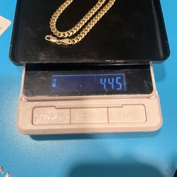 10K Gold Cuban Link Bracelet 