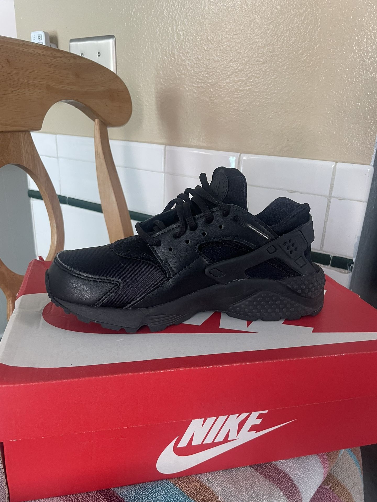 Nike Wmns Huarache Run Sneakers