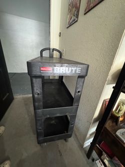 Rubbermaid BRUTE Commercial 3-Tier Utility Cart on Wheels Heavy Duty