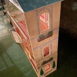 Doll House